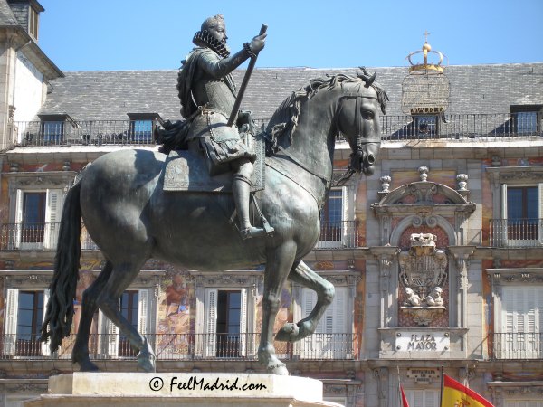 Equestrian statue of Felipe III